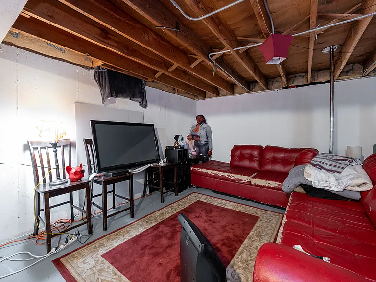 2803 Galilee Ave — Photo 8