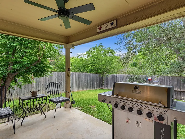 2909 Ashwood Rd — Photo 43