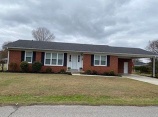 927 N 27th Ave, Humboldt, TN 38343