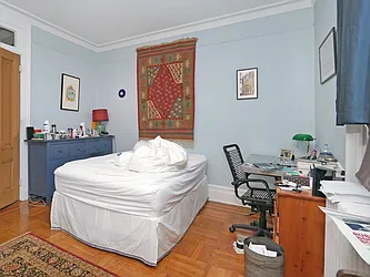 Rented by Dab Hold Corp