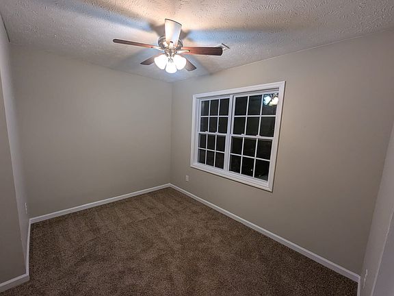 4th image of 108 S Robeson St
