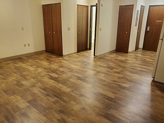 2nd image of 622 S Court St APT 108