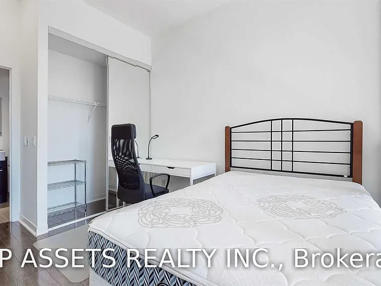 770 Bay St #1202 — Photo 16