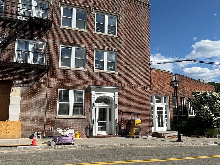 4 Provost Sq #6 — Photo 17