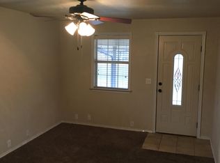 216 N 8th St, Weatherford, OK 73096