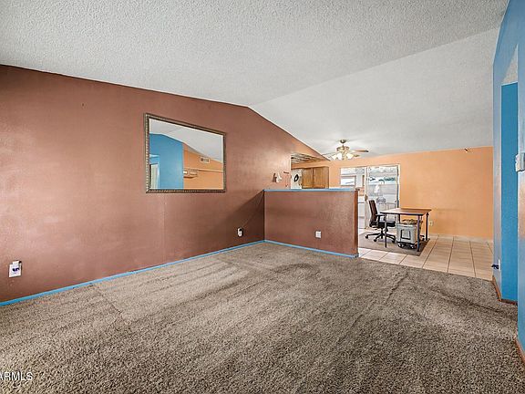 4th image of 7145 W INDIANOLA Avenue