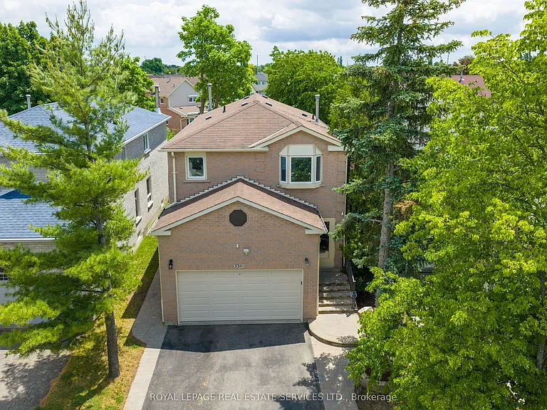 3301 Cambourne Cres — Photo 2