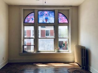 50 York St APT 3, Gettysburg, PA 17325