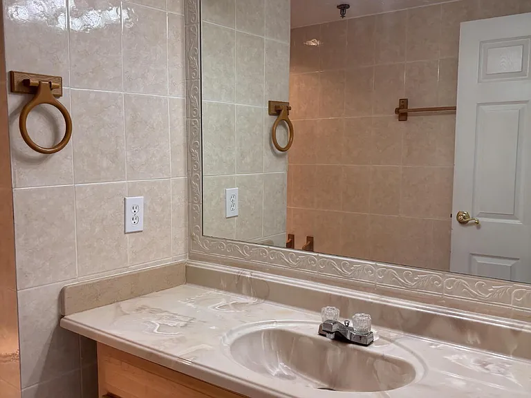 200 Cove Way #318 — Photo 16