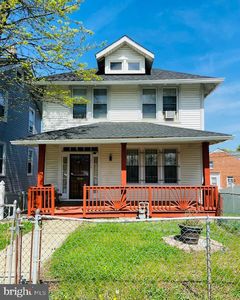 2814 Rhode Island Ave NE, Washington, DC, 20018