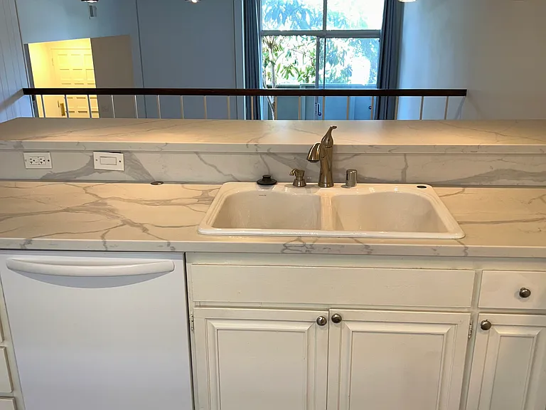 13240 Fiji Way #D — Photo 15