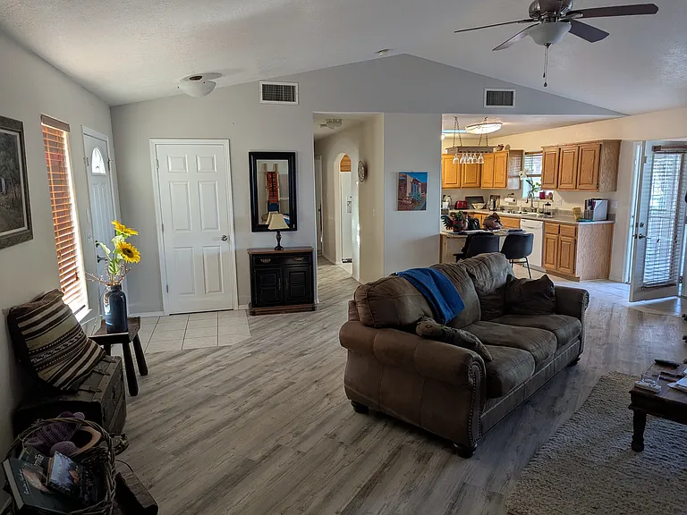 16 Alamosa Loop — Photo 2