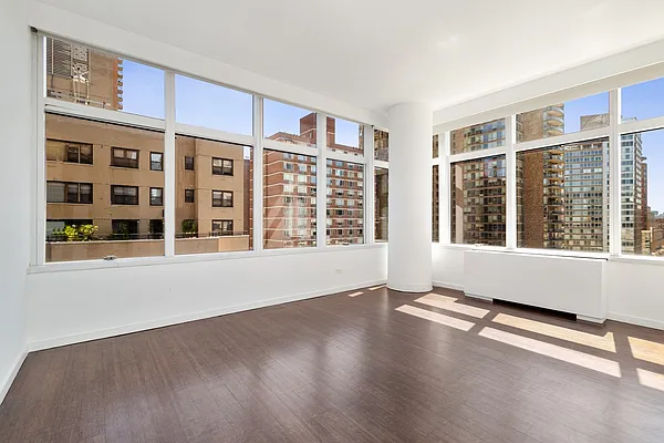 Sold by Evans Real Estate | media 14