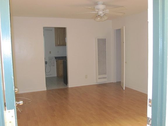 2nd image of 215 Covina Ave APT 1