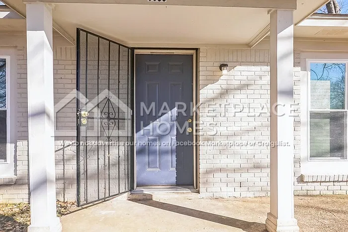 3 bed, 1.0 bath, 1192 sqft, $1,325 — Photo 4