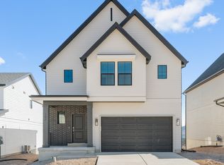 281 E Levengrove Dr #183, Lehi, UT 84048