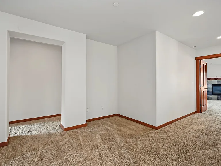 1874 Miller Dr — Photo 21
