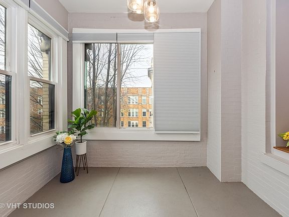 5th image of 5123 N Winthrop Ave #3R
