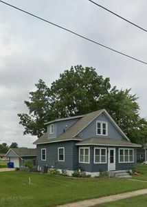 106 7th Ave NW, Oelwein, IA, 50662