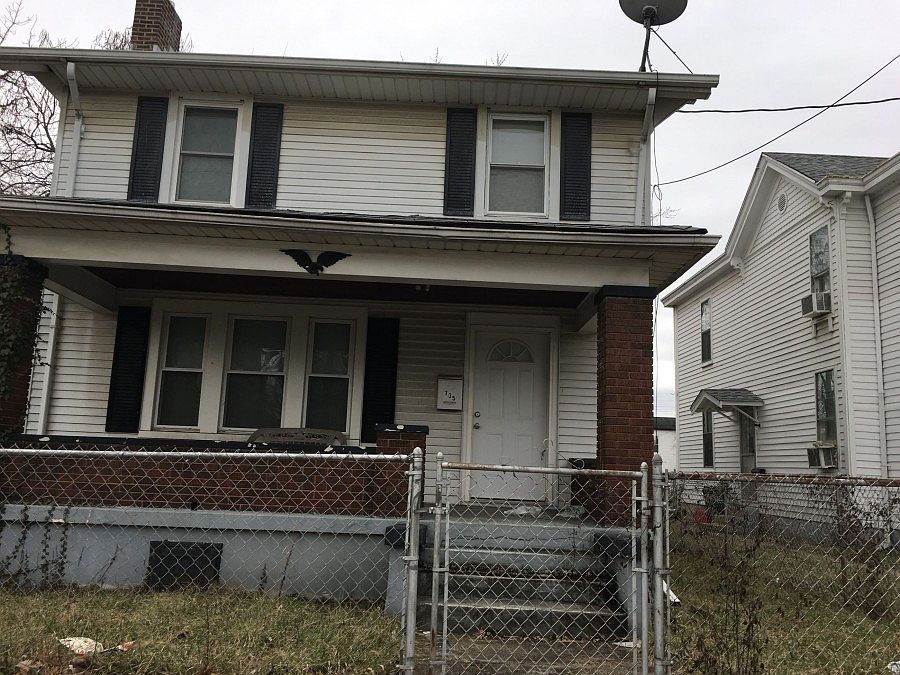 1st image of 735 Belle Ave