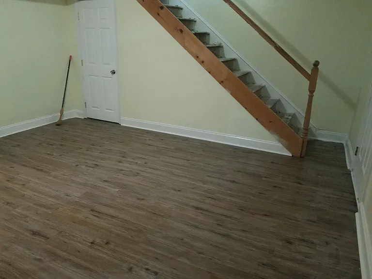 710 Cameron St — Photo 7