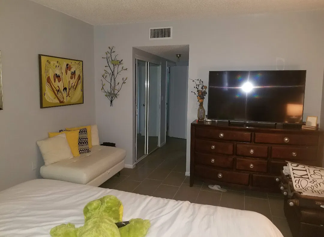 2 bed, 1231 sqft, $2,250 — Photo 1