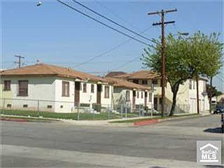 1st image of 1319 W 112th St