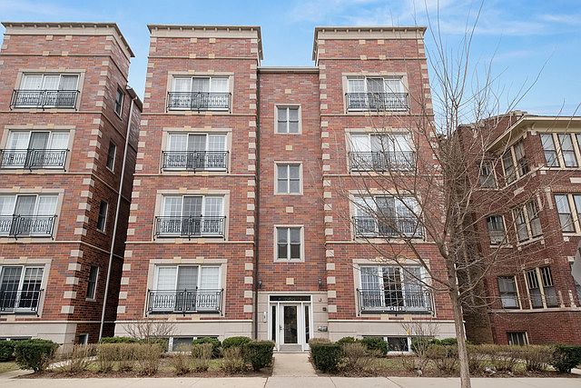 1st image of 608 Hinman Ave APT 1N