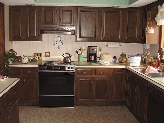 Kitchen with oak cabinets