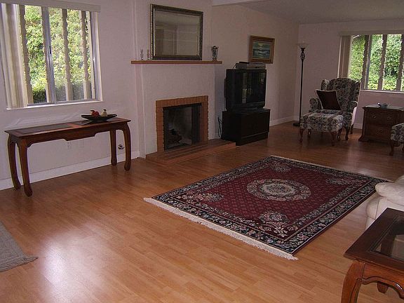 Front art of the living room