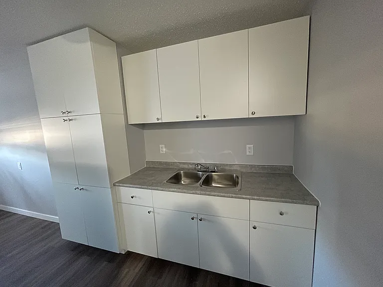 1 Centennial Dr — Photo 12