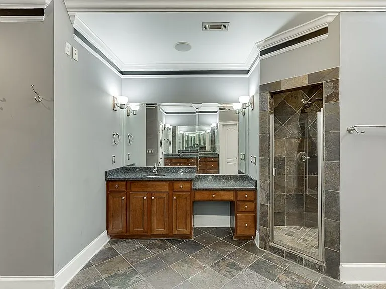 940 Chateau Forest Rd — Photo 38