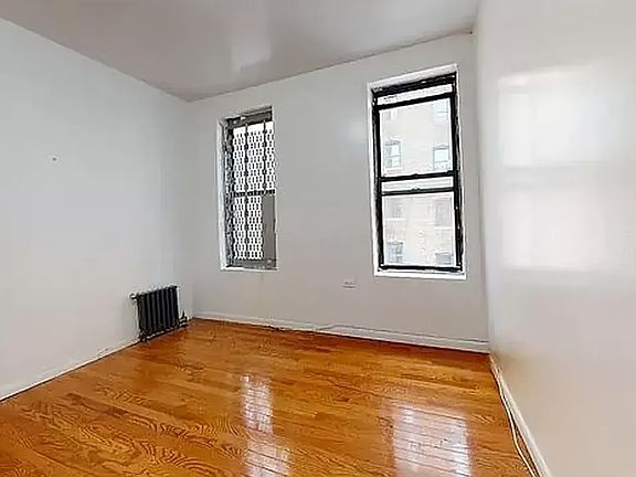 4th image of 215 W 109th St APT 6h