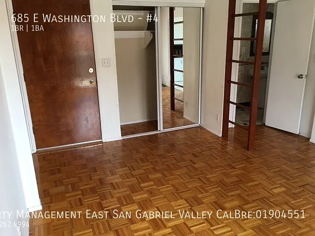 Great studio loft apartment in Pasadena for a great price — Photo 4