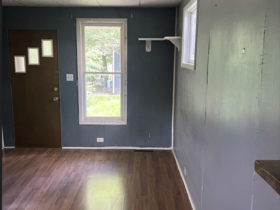 3rd image of 510.5 W Front St