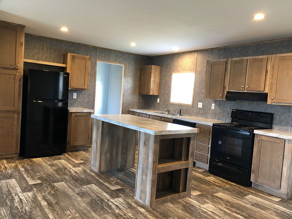 2nd image of 7494 Golf Vista Blvd Lot 252