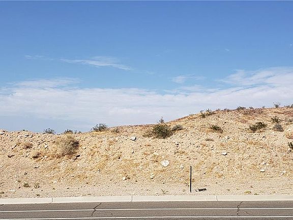 2nd image of 2405 McCormick Blvd