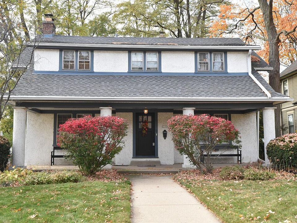 1st image of 2155 North Wauwatosa AVENUE