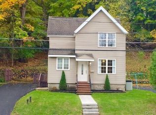 331 Woods Rd, Solvay, NY 13209