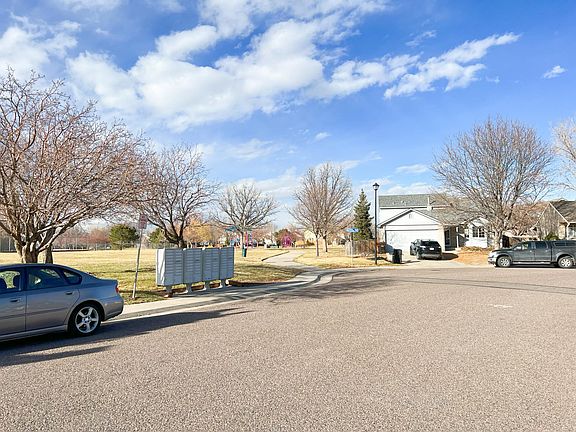 2nd image of 12590 Elm Ln