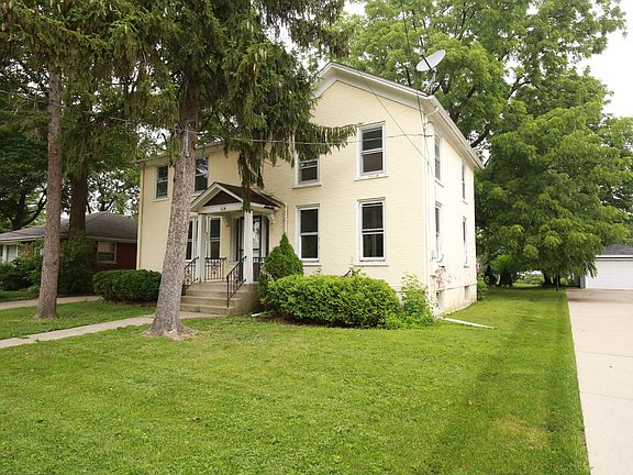 2nd image of 104 E Wood St