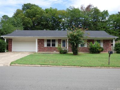 104 Cedarwood St, Hot Springs, AR, 71901