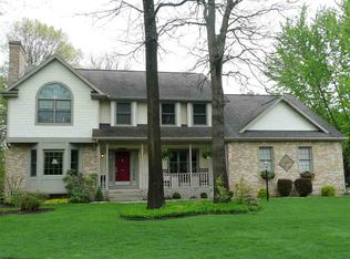 52242 Lookout Pointe Ct, Granger, IN 46530