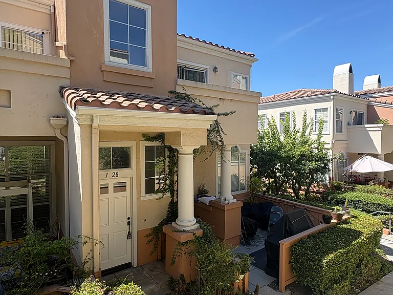 1028 S Rossano Way — Photo 2