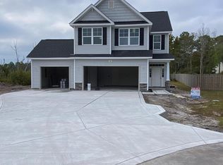 502 Saratoga Rd #98, Sneads Ferry, NC 28460