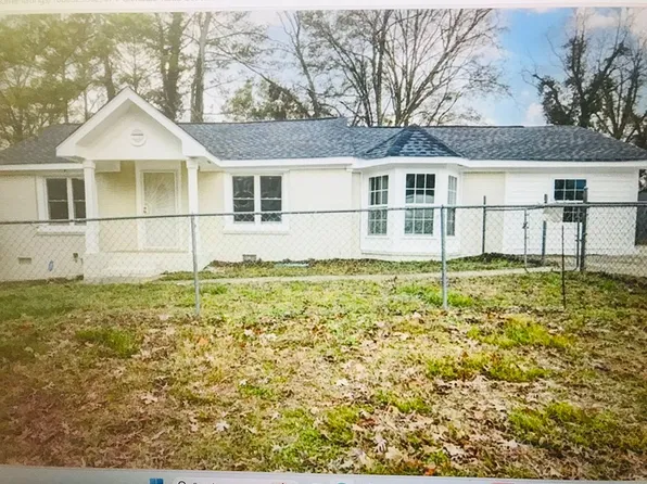 574 Glendale Rd, Scottdale, GA 30079