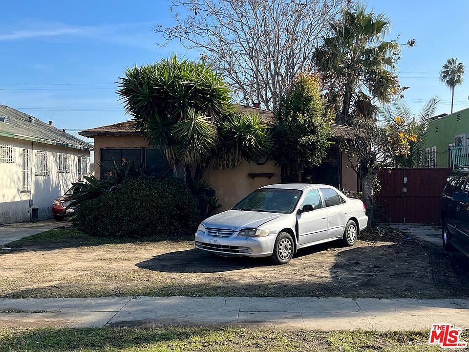1st image of 5846 8th Ave