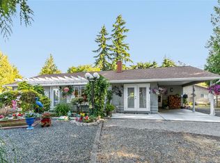 1226 Centre Rd, Nanaimo, BC V9K2G8