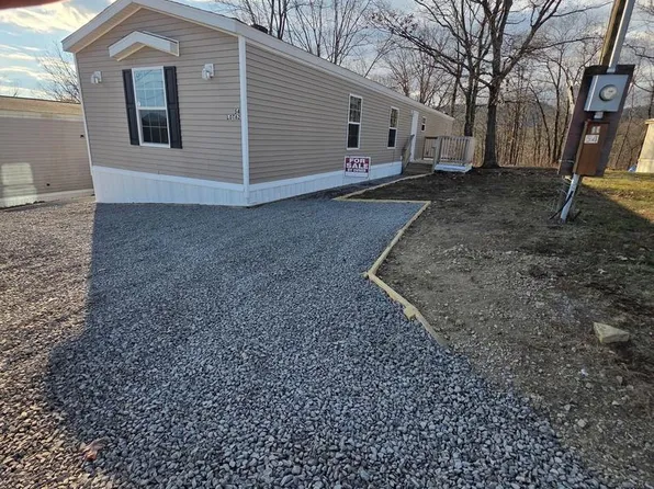 54 Corey Ln, Ridgeley, WV 26753