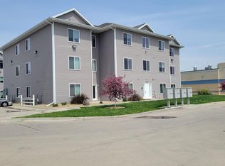 4008 University Ave #9, Waterloo, IA 50701